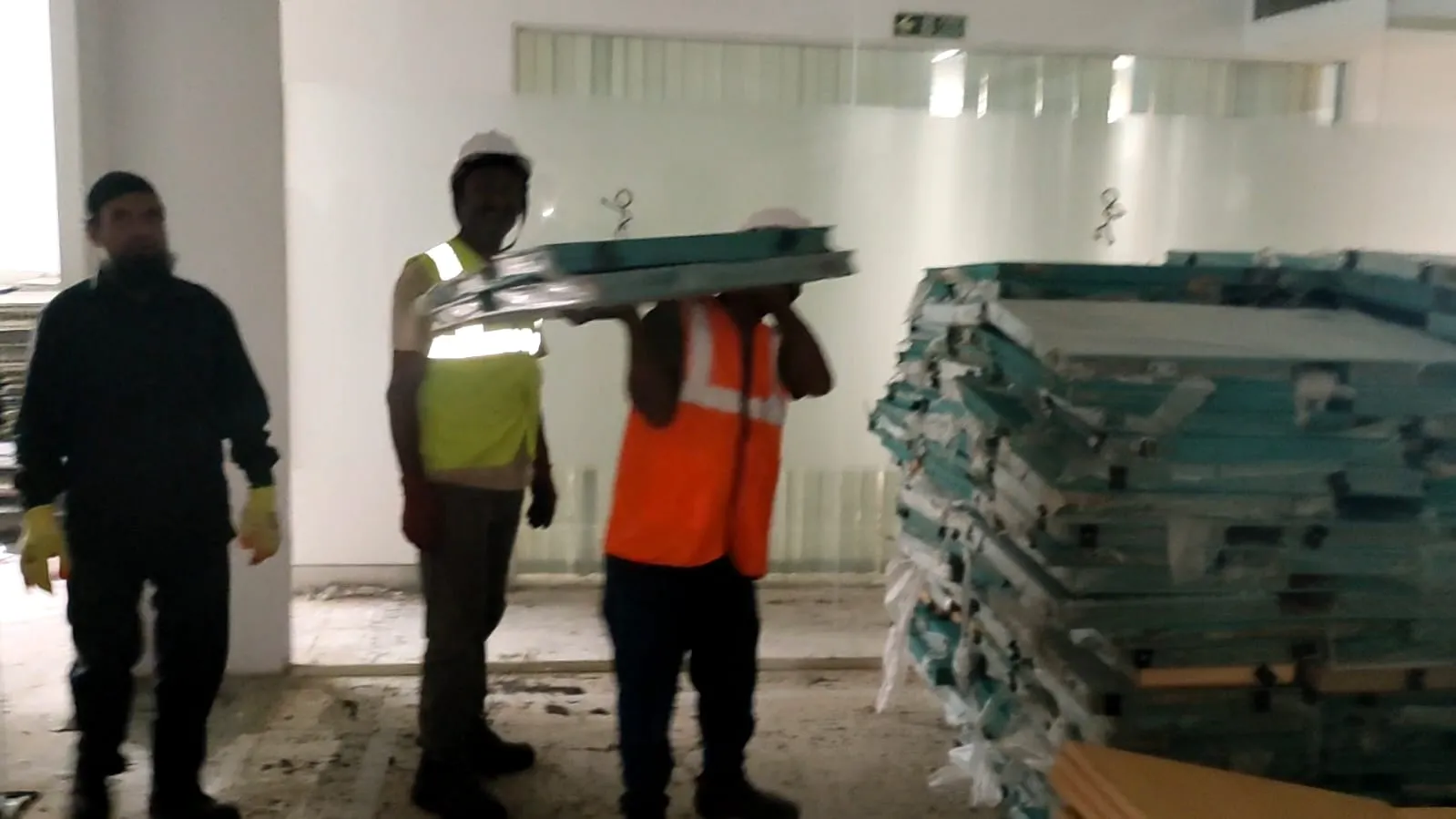 Open plan team cluster configurations opened up neatly for a workstation removal OMR Chennai job.